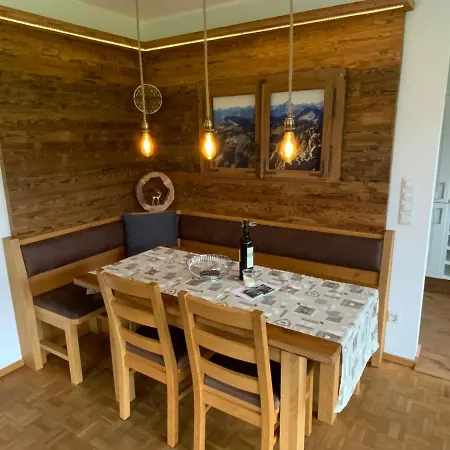 Hoehenrausch Apartment